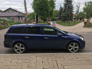 Opel Astra foto 2