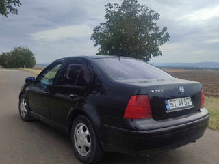 Volkswagen Jetta foto 5