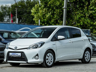 Toyota Yaris foto 1