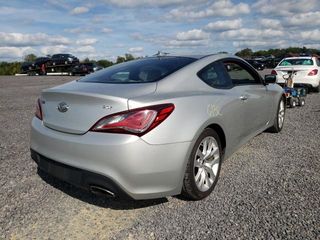 Hyundai Coupe foto 4