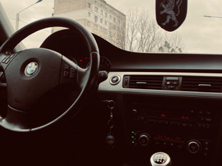 BMW 3 Series foto 8