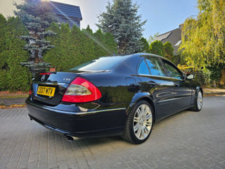 Mercedes E-Class foto 4