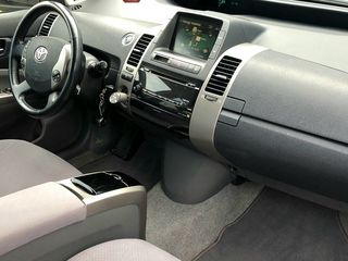Toyota Prius foto 6