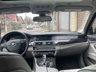 BMW 5 Series foto 8