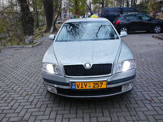 Skoda Octavia foto 2