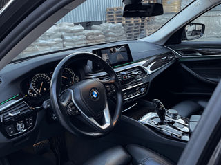 BMW 5 Series foto 5