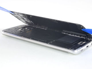 Samsung Galaxy S 7(G930) Bateria nu se încarcă? О vom înlocui fără probleme! foto 1