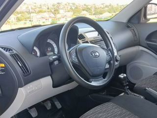 KIA Ceed Sw foto 4