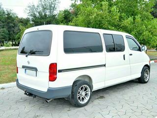 Toyota Hiace foto 9