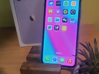 Iphone 11 64 gb 2950 lei foto 2