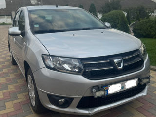 Dacia Logan foto 2