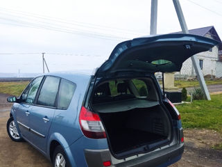 Renault Grand Scenic foto 5