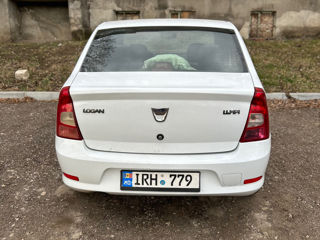 Dacia Logan foto 4