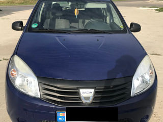 Dacia Sandero foto 2