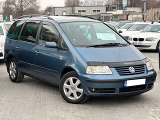 Volkswagen Sharan foto 1