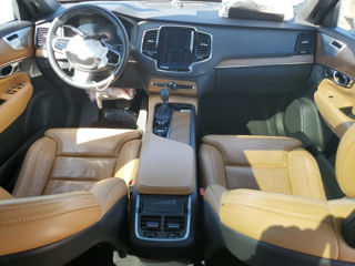 Volvo XC90 foto 8