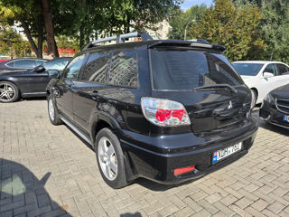 Mitsubishi Outlander foto 7