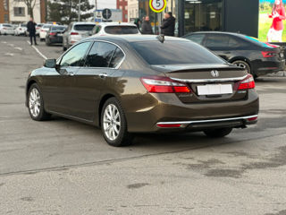 Honda Accord foto 2