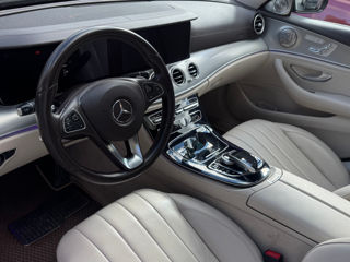 Mercedes E-Class foto 9