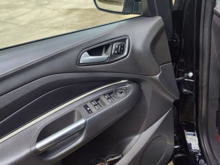 Ford Kuga фото 8