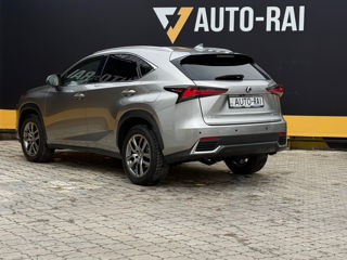 Lexus NX Series foto 10