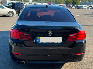 BMW 5 Series foto 6