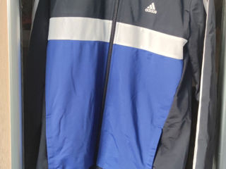 Спортивный костюм Adidas foto 2