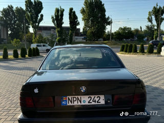 BMW 5 Series foto 5