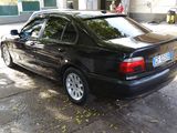 BMW 5 Series foto 5