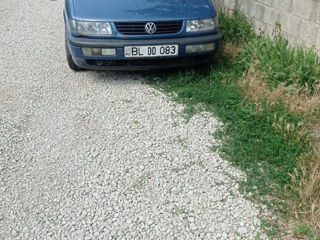 Volkswagen Passat foto 3