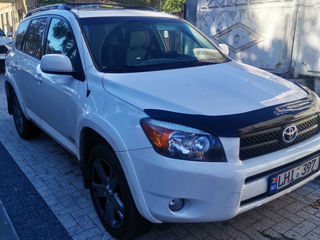 Toyota Rav 4 foto 3