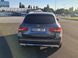 Mercedes GLC foto 6