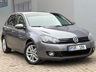 Volkswagen Golf foto 2