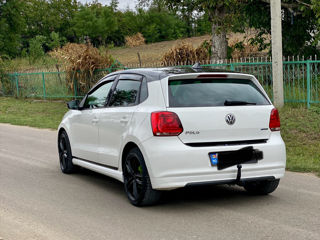 Volkswagen Polo foto 2