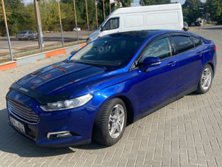 Ford Mondeo foto 5