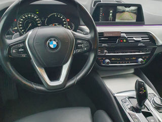 BMW 5 Series foto 8