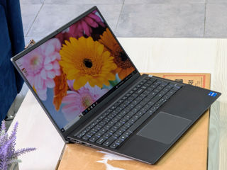 Dell Vostro 5510 IPS (i7 11370H/32Gb DDR4/512Gb NVMe SSD/Iris Xe Graphics/15.6" FHD IPS) foto 9