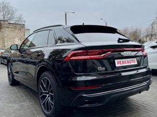 Audi Q8 foto 6