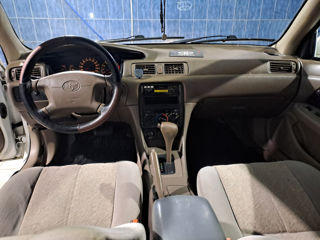 Toyota Camry foto 6