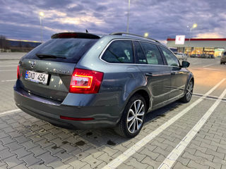 Skoda Octavia foto 2