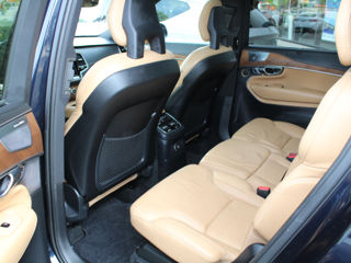 Volvo XC90 foto 7