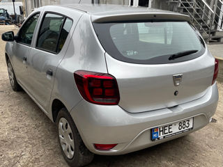 Dacia Sandero foto 3