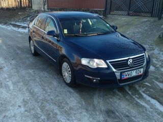 Volkswagen Passat foto 2