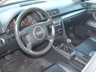 Audi A4 foto 7