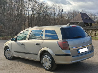 Opel Astra foto 6