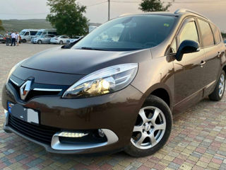 Renault Grand Scenic foto 3