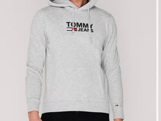 Tommy Hilfiger foto 5