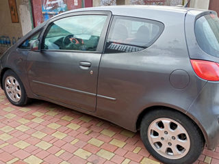 Mitsubishi Colt foto 4