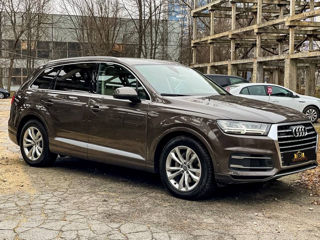 Audi Q7 foto 2