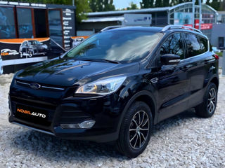 Ford Kuga foto 1